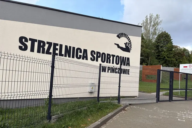 Wejście na teren strzelnicy
